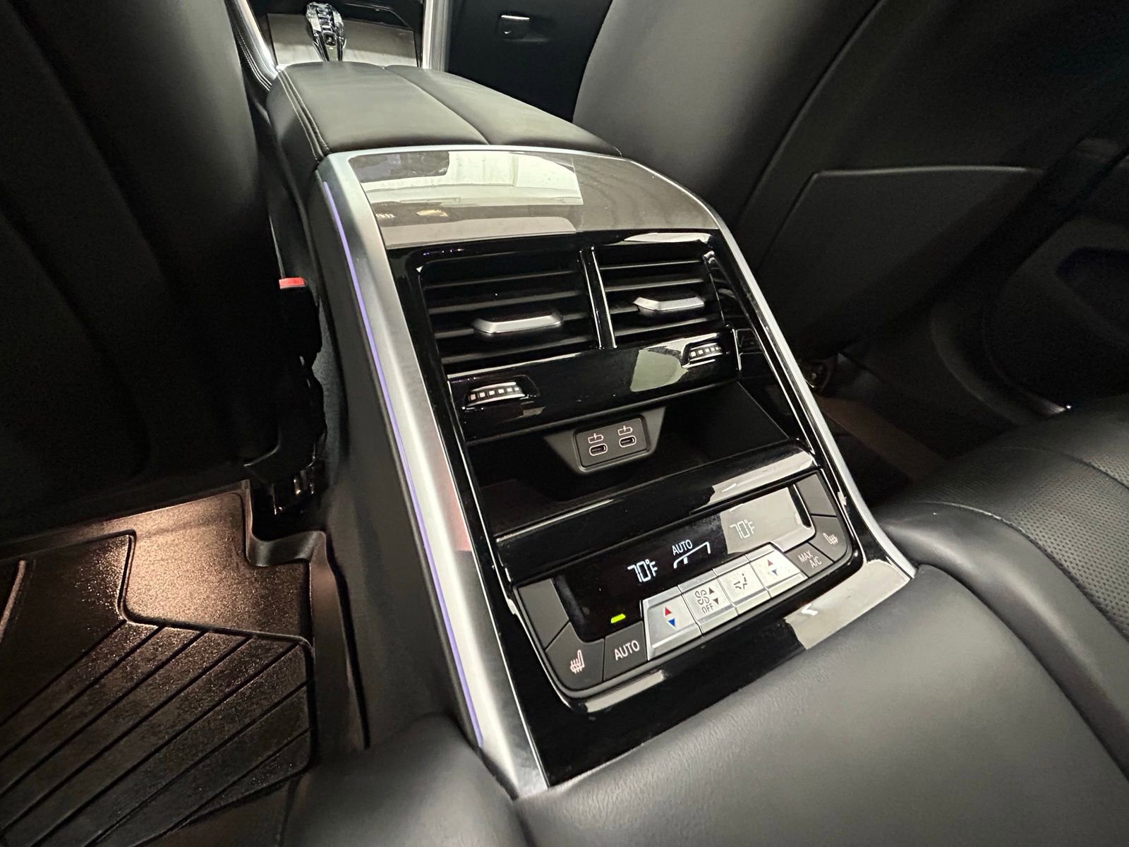 Used 2023 BMW 840i Gran Coupe xDrive image 35