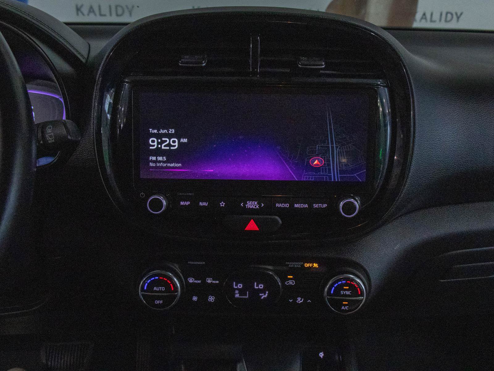 Used 2023 Kia Soul GT-Line FWD image 4