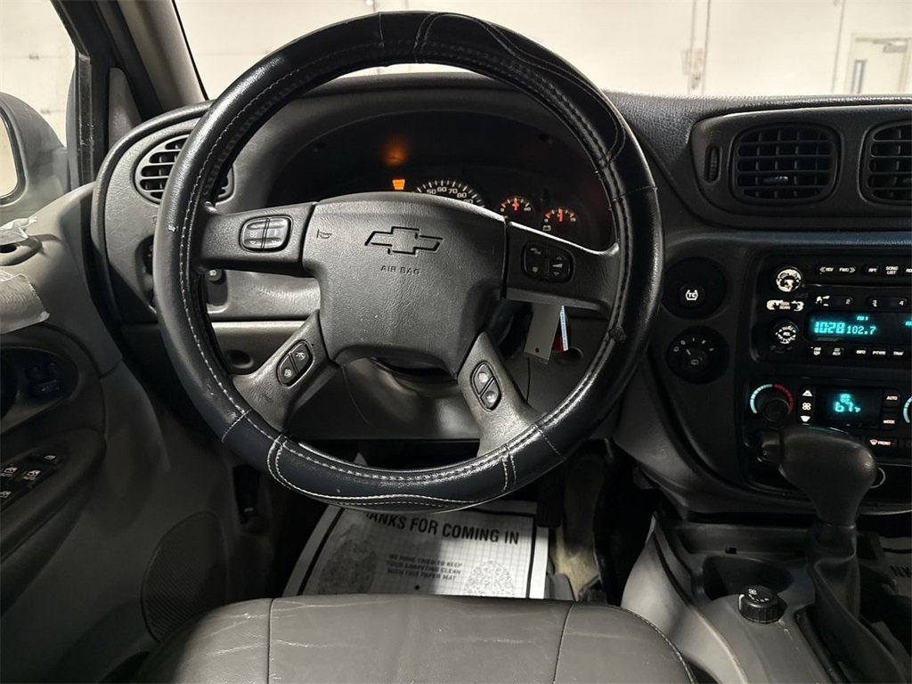 Used 2003 Chevrolet TrailBlazer LT image 11