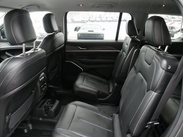 Used 2023 Jeep Grand Cherokee L Limited image 27