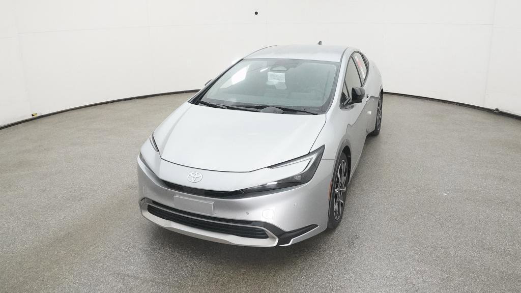 New 2026 Toyota Prius Plug-In Hybrid image 3