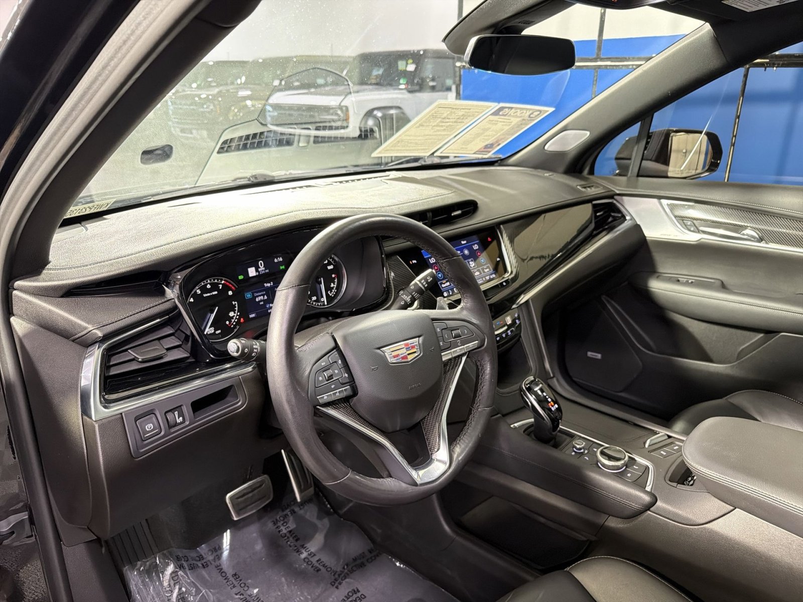 Used 2023 Cadillac XT6 Sport image 22