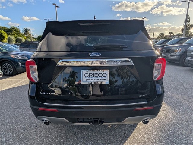 Certified 2021 Ford Explorer Limited w/ Equipment Group 301A image 11