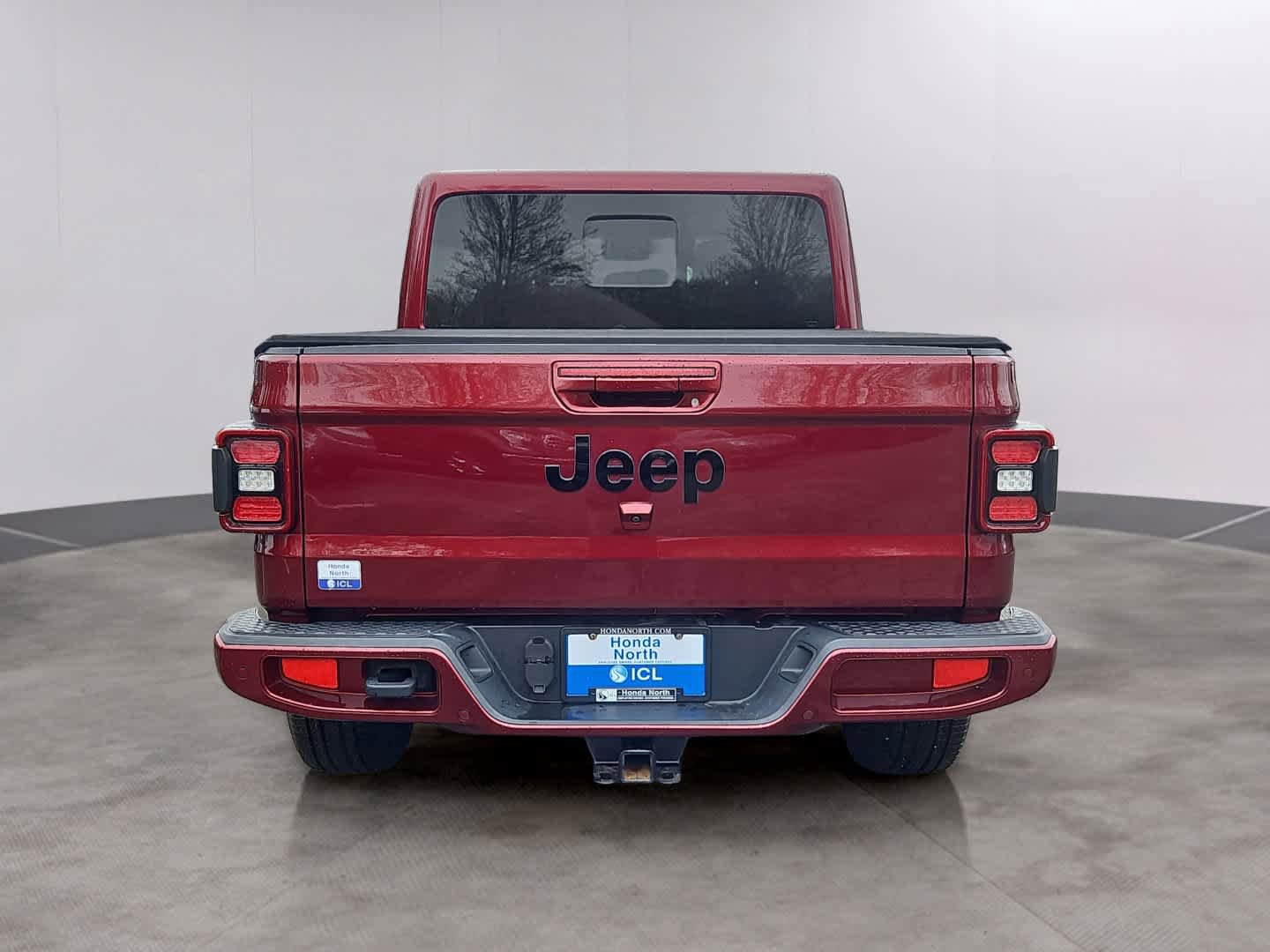 Used 2021 Jeep Gladiator Overland AWD/4WD image 5