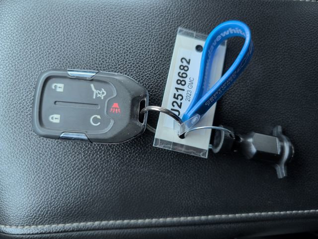 Certified 2023 GMC Acadia Denali w/ Trailering Package image 29