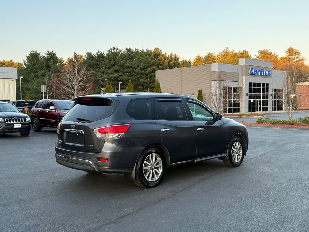 Used 2014 Nissan Pathfinder S AWD/4WD image 6