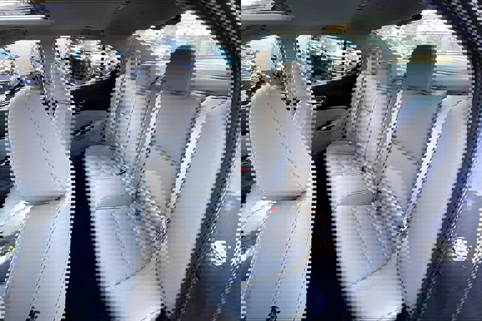 Used 2018 Acura TLX image 28