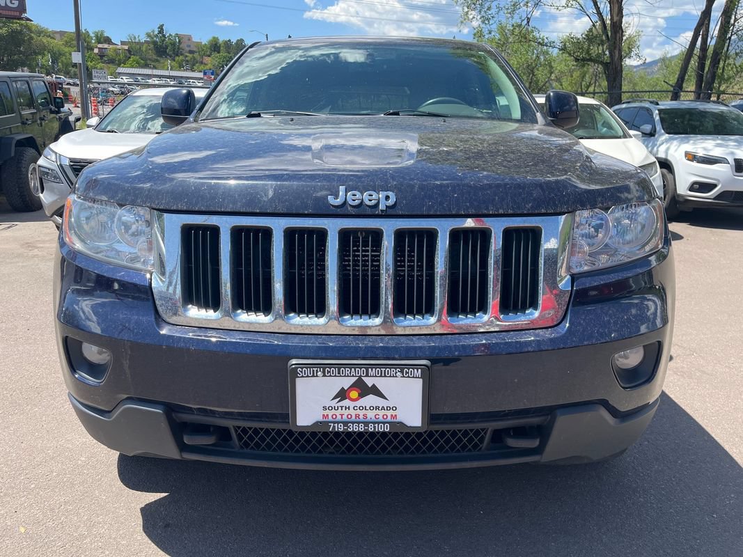 Used 2013 Jeep Grand Cherokee Laredo AWD/4WD image 2