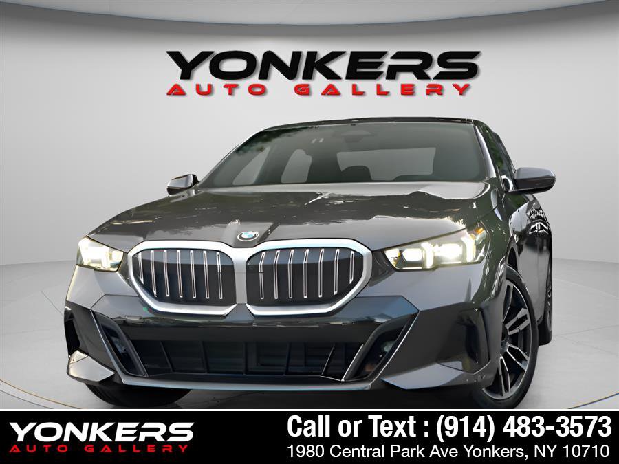 Used 2024 BMW 530i xDrive image 20