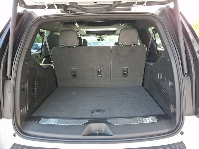 Certified 2023 Chevrolet Suburban High Country AWD/4WD image 31