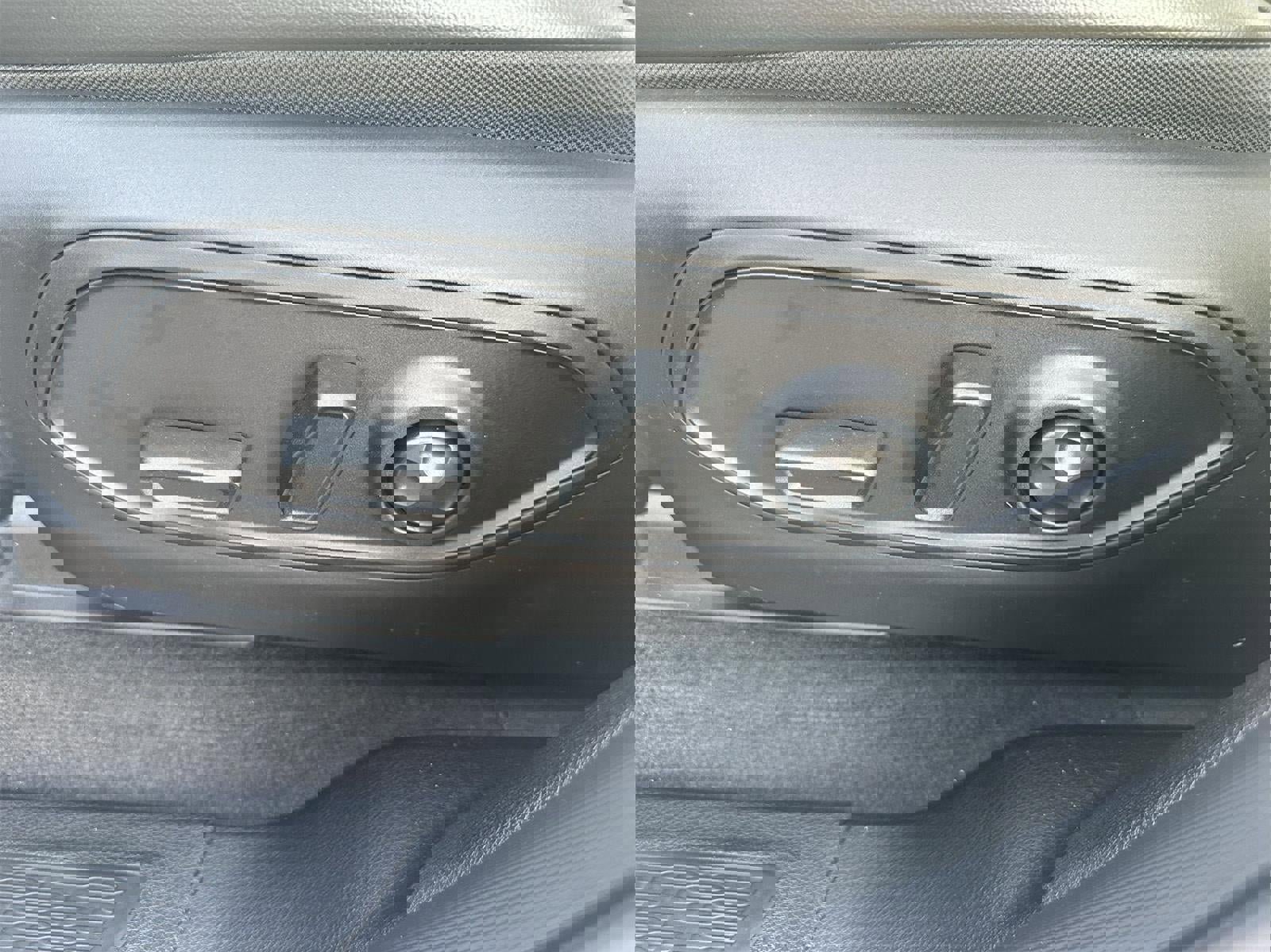 New 2025 Jeep Grand Cherokee L Altitude image 11