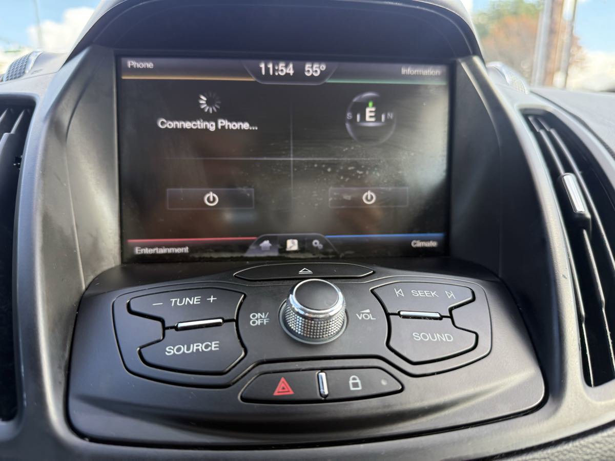 Used 2013 Ford C-MAX Energi SEL image 16