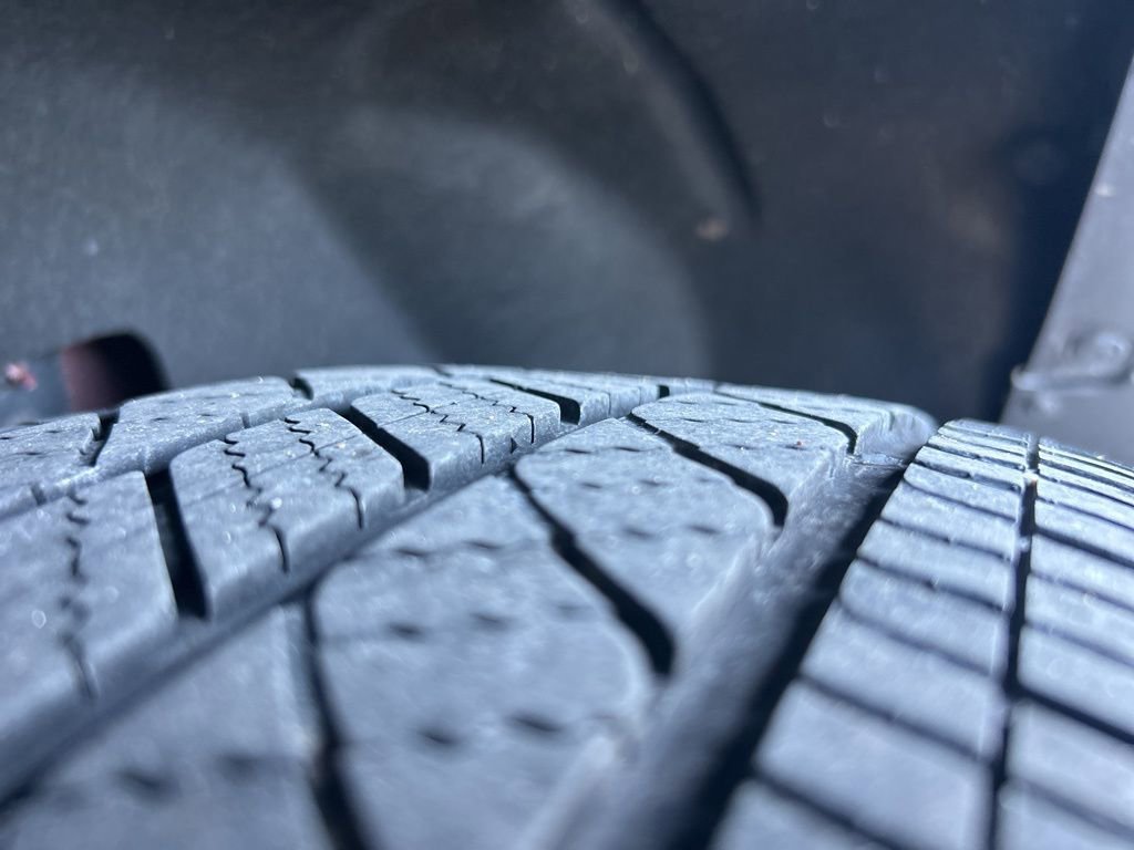 Used 2024 Nissan Pathfinder Platinum image 20