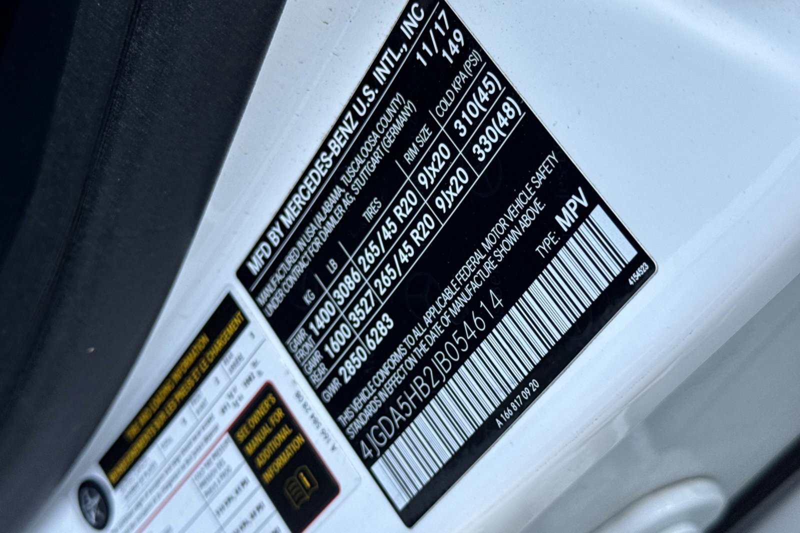 Certified 2018 Mercedes-Benz GLE 350 4MATIC image 37