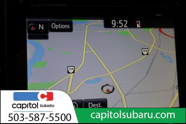 Used 2017 Toyota Camry XLE w/ Moonroof Package FWD image 25