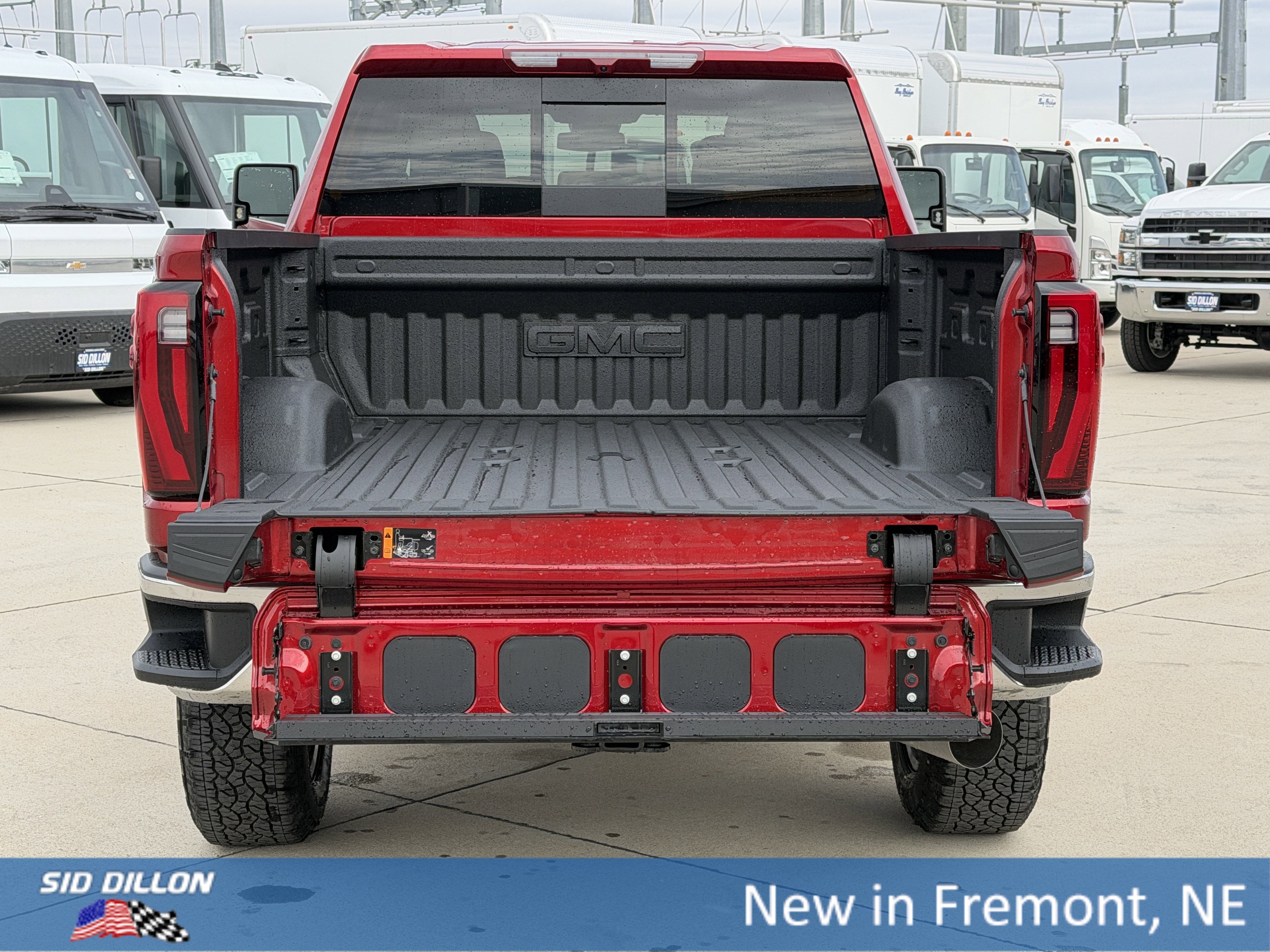 New 2026 GMC Sierra 2500 SLT w/ SLT Premium Package AWD/4WD image 5