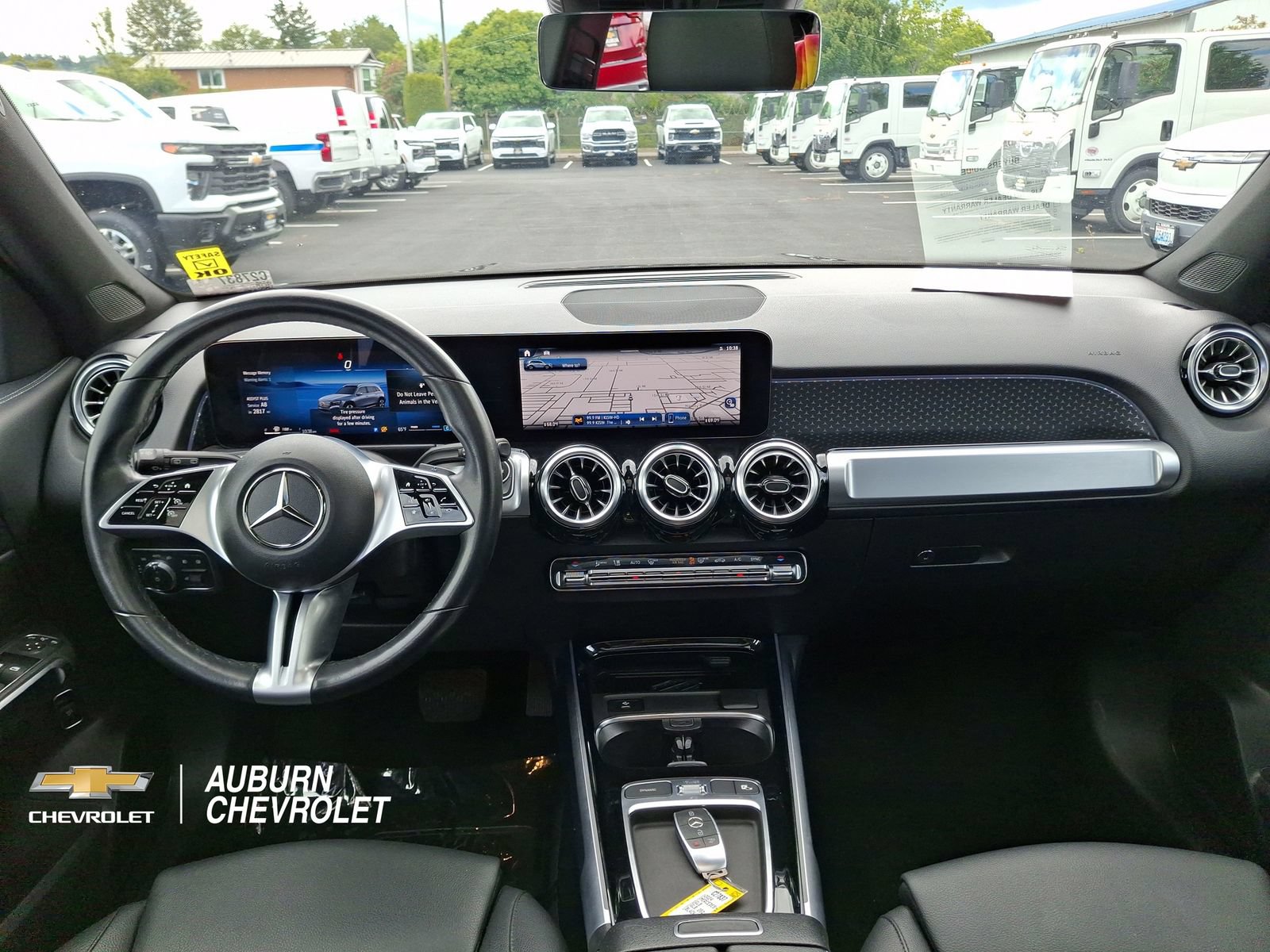 Used 2024 Mercedes-Benz GLB 250 image 9