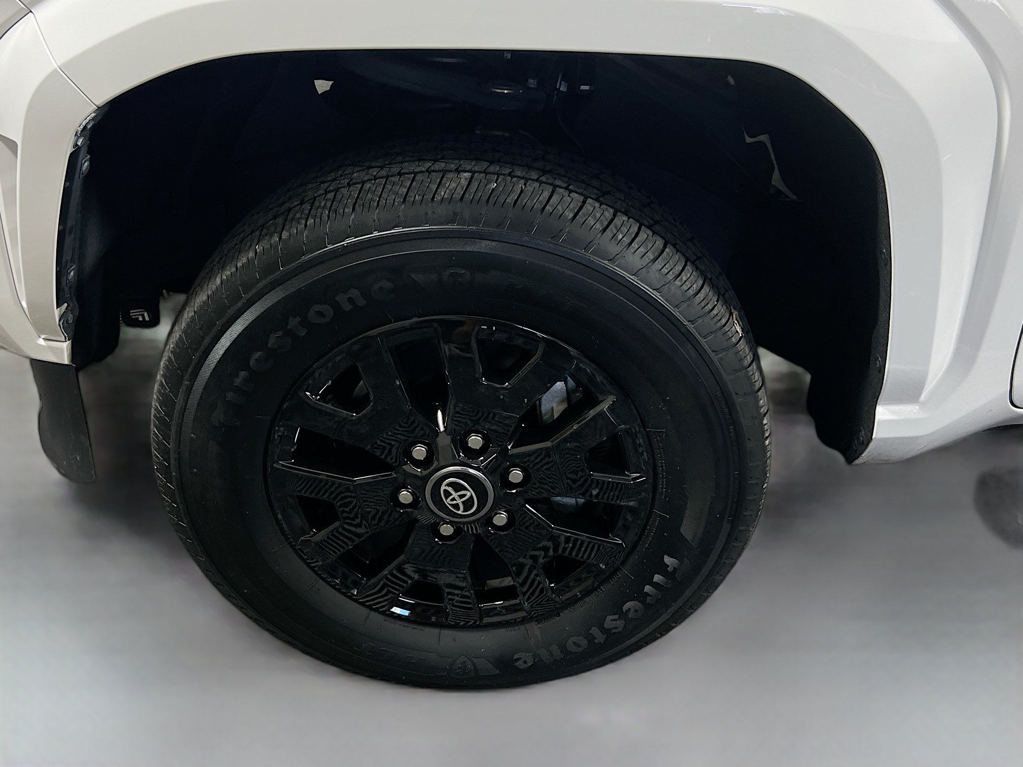 Used 2025 Toyota Tacoma SR5 RWD image 13