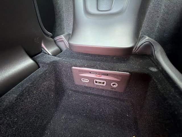 Certified 2023 Chevrolet Corvette Stingray Preferred Conv w/ Z51 Performance Package image 28