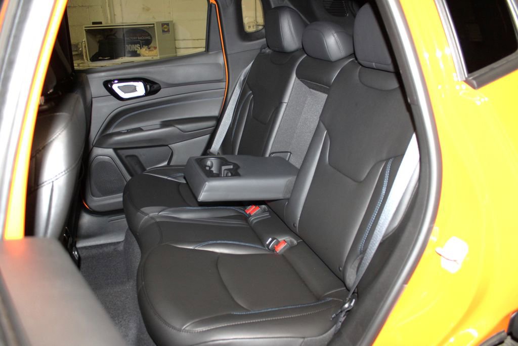 New 2026 Jeep Compass Limited image 24