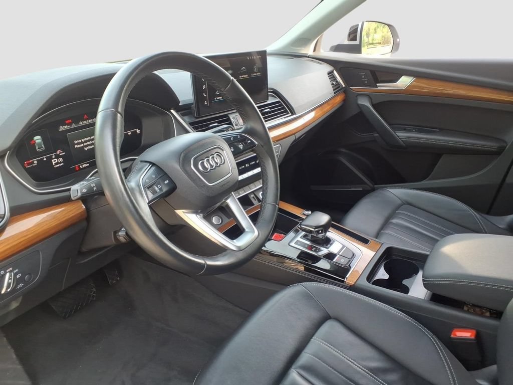 Used 2023 Audi Q5 2.0T Premium Plus AWD/4WD image 8
