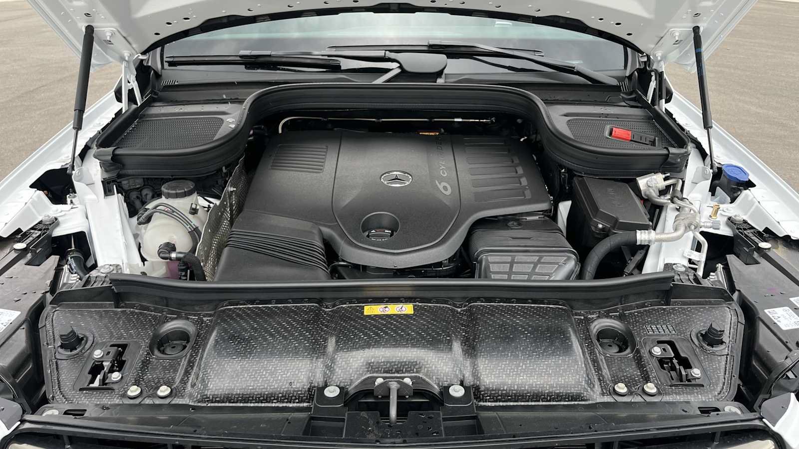 New 2026 Mercedes-Benz GLS 450 4MATIC image 27