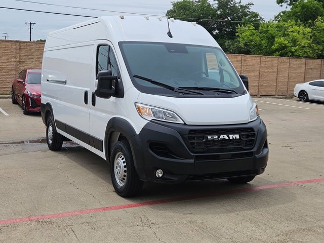 Used 2026 RAM ProMaster 2500 w/ Convenience Group FWD image 4