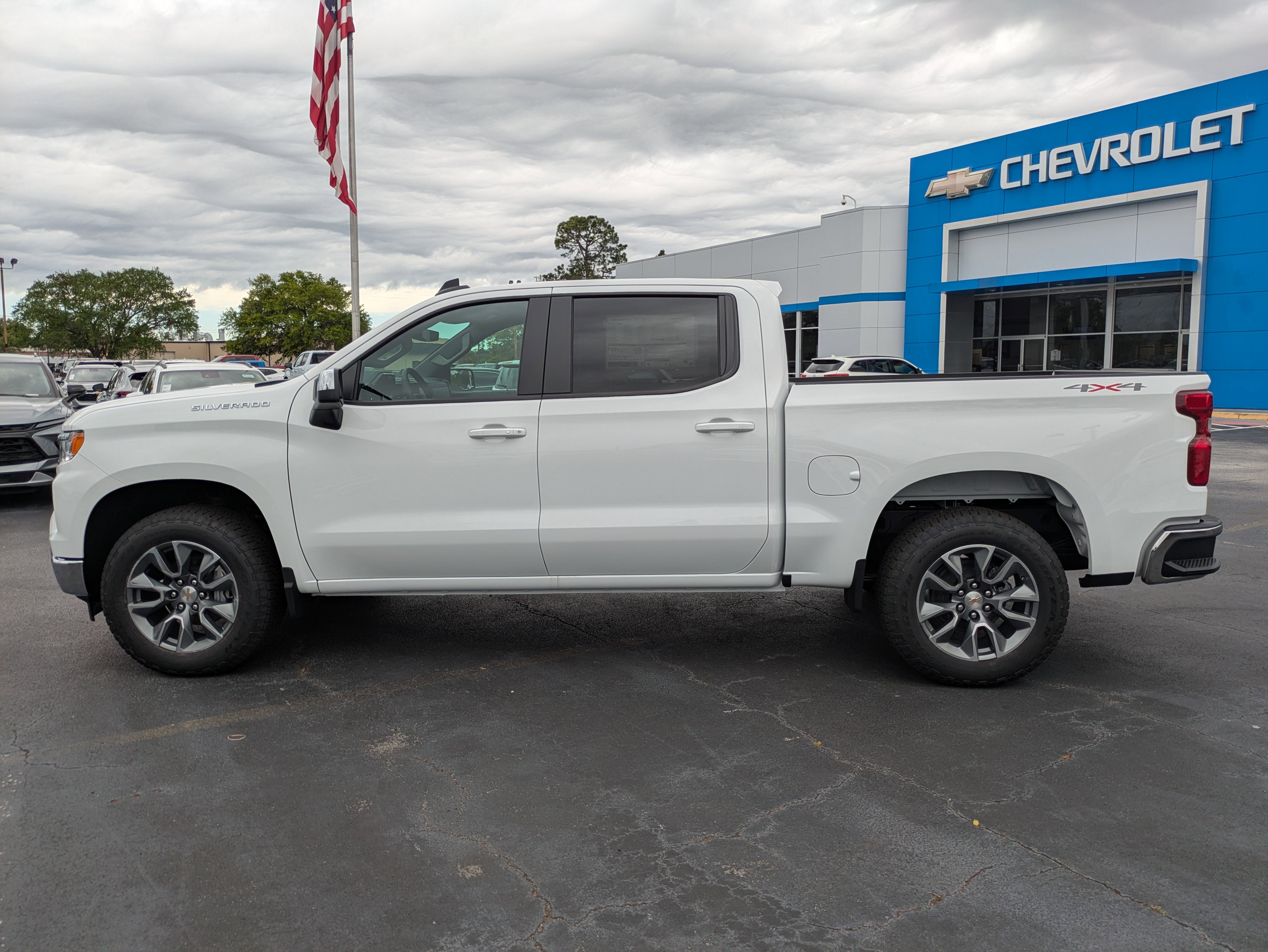 New 2026 Chevrolet Silverado 1500 LT w/ All Star Edition Plus image 27