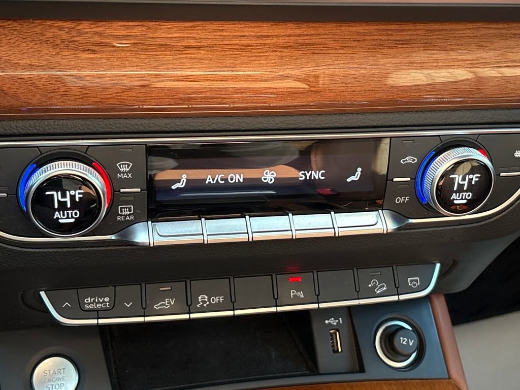 Used 2021 Audi Q5 e Premium Plus w/ Premium Plus Package image 14