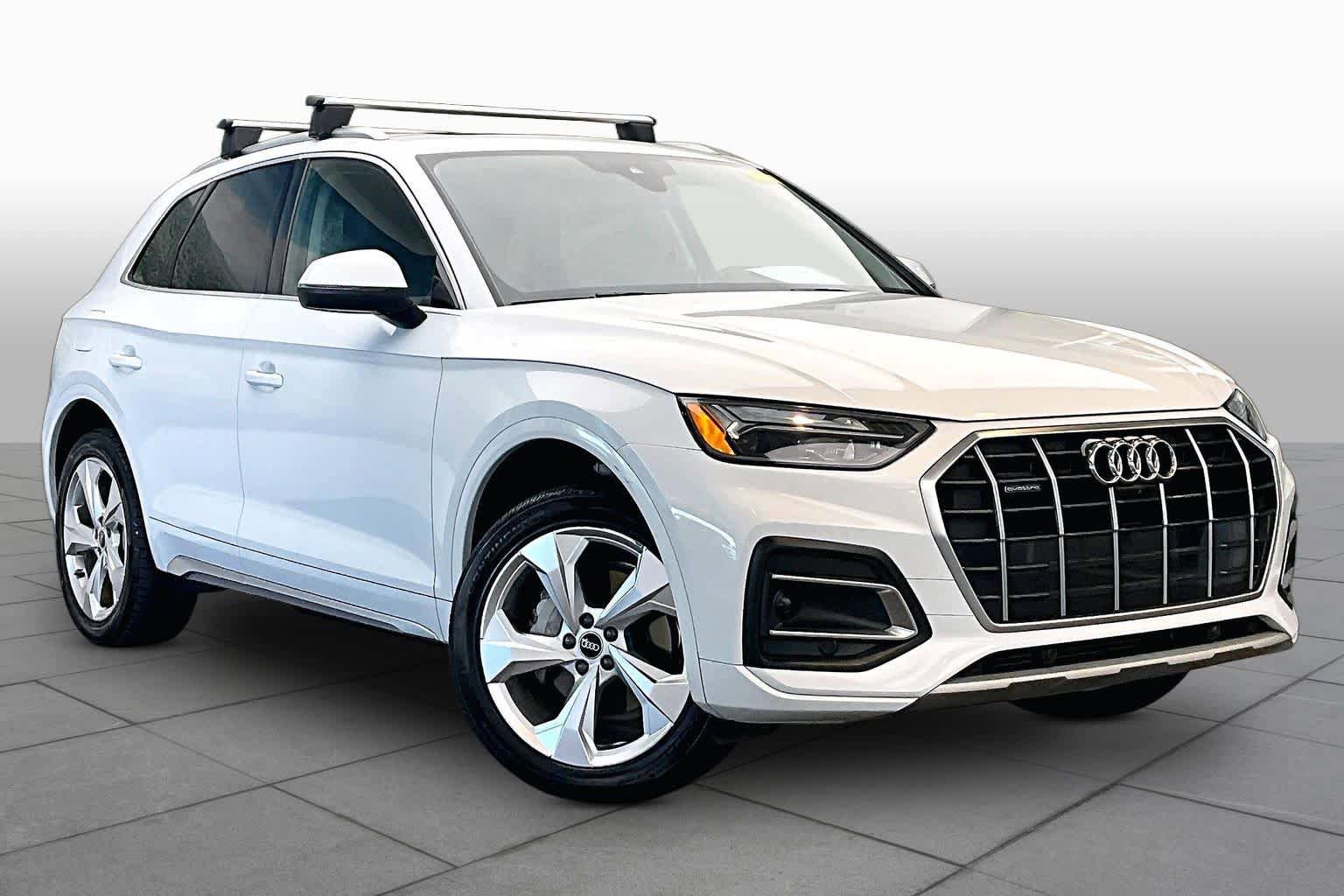 Used 2021 Audi Q5 2.0T Premium Plus w/ Premium Plus Package AWD/4WD image 3