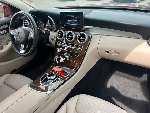 Used 2018 Mercedes-Benz C 300 4MATIC Sedan image 32