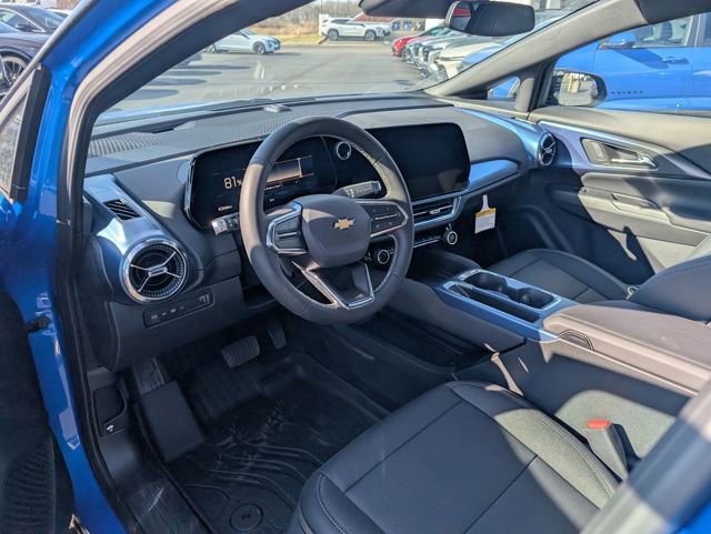 New 2026 Chevrolet Equinox EV LT image 12