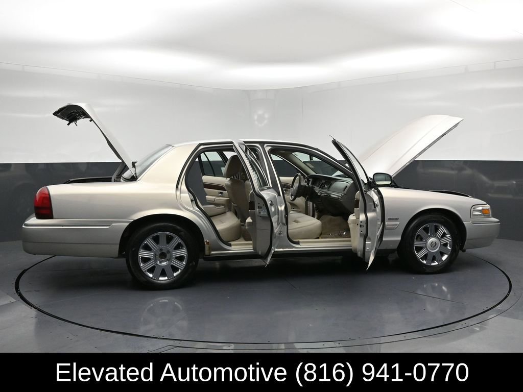 Used 2011 Mercury Grand Marquis LS RWD image 28