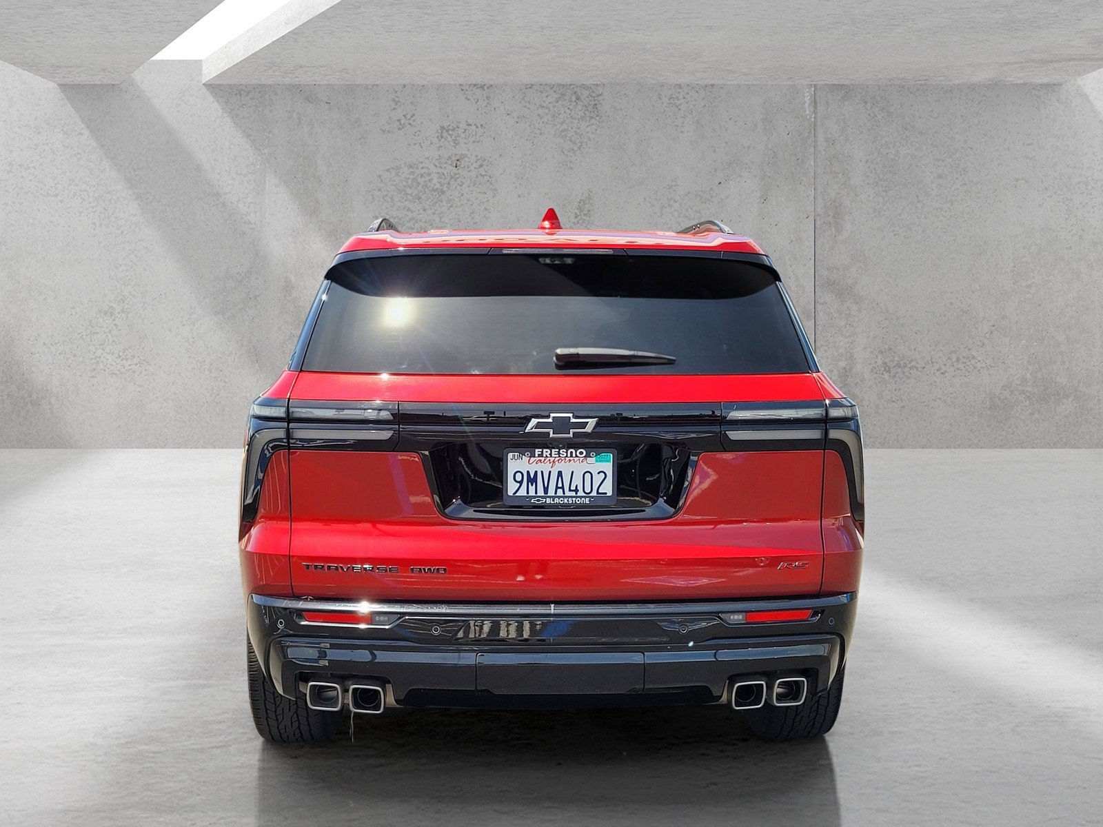 Used 2024 Chevrolet Traverse RS w/ LPO, Floor Liner Package AWD/4WD image 6