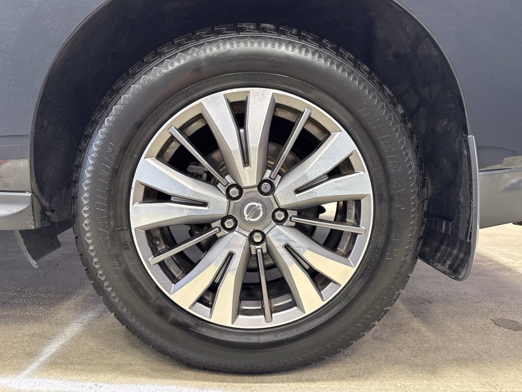 Used 2019 Nissan Pathfinder SV w/ SV All Weather Package FWD image 33