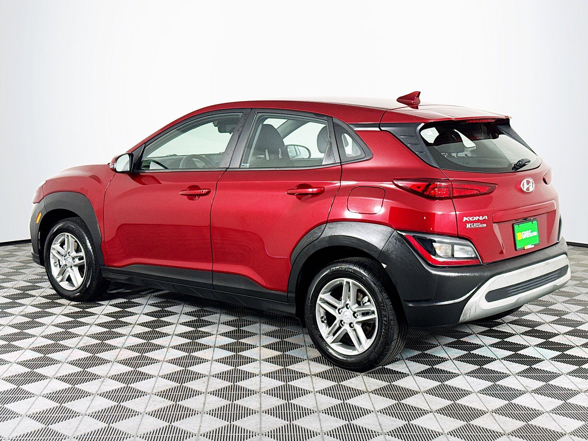 Used 2023 Hyundai Kona SE FWD image 6