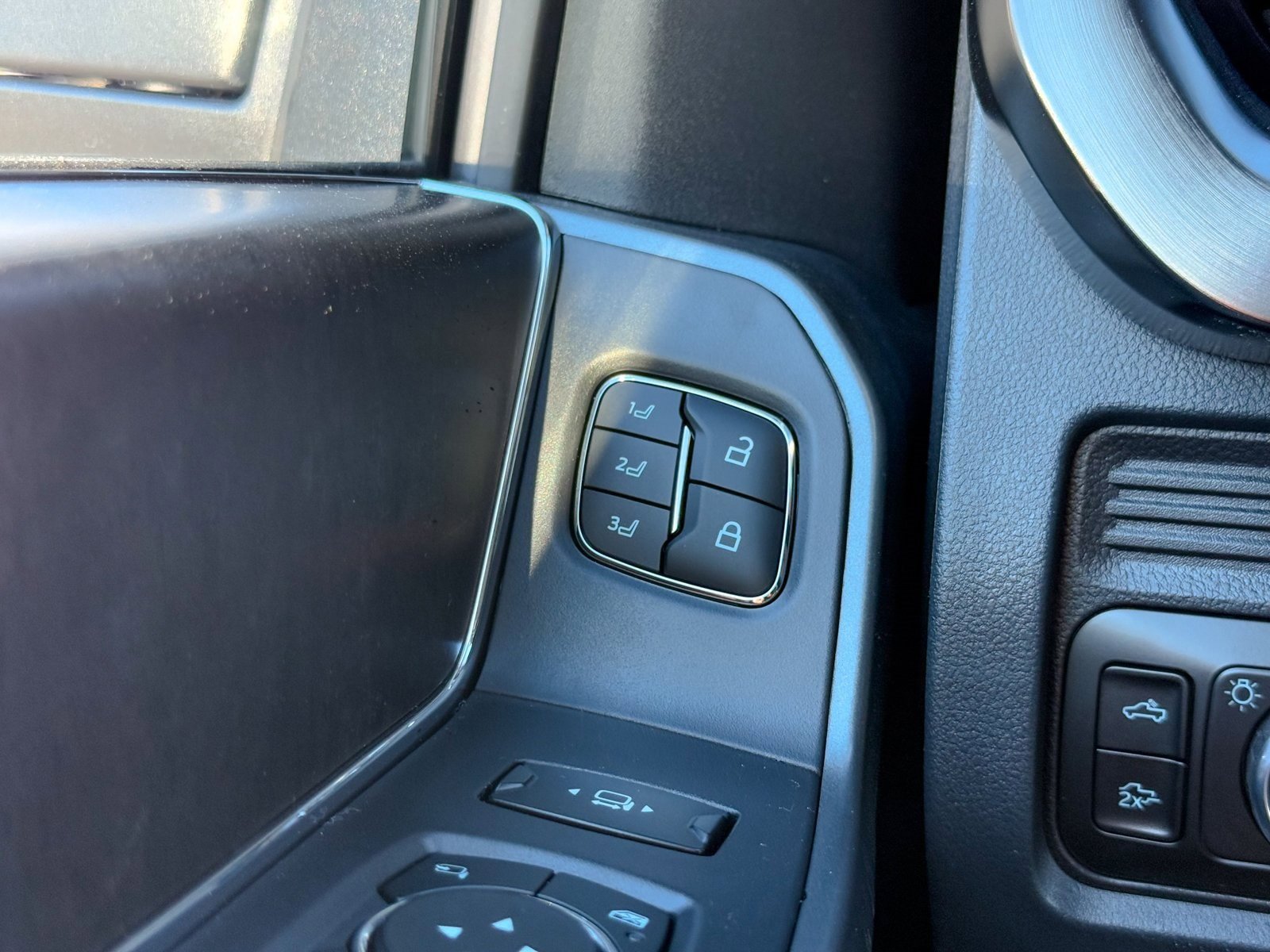 New 2026 Ford F350 Lariat w/ Lariat Ultimate Package image 54
