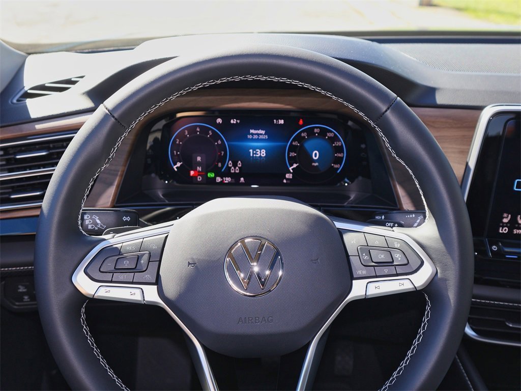 New 2026 Volkswagen Atlas SE image 24
