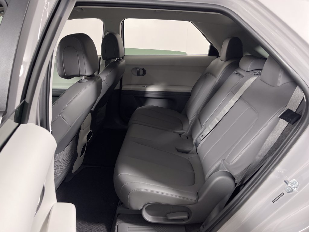 New 2027 Hyundai Ioniq 5 SEL RWD image 14