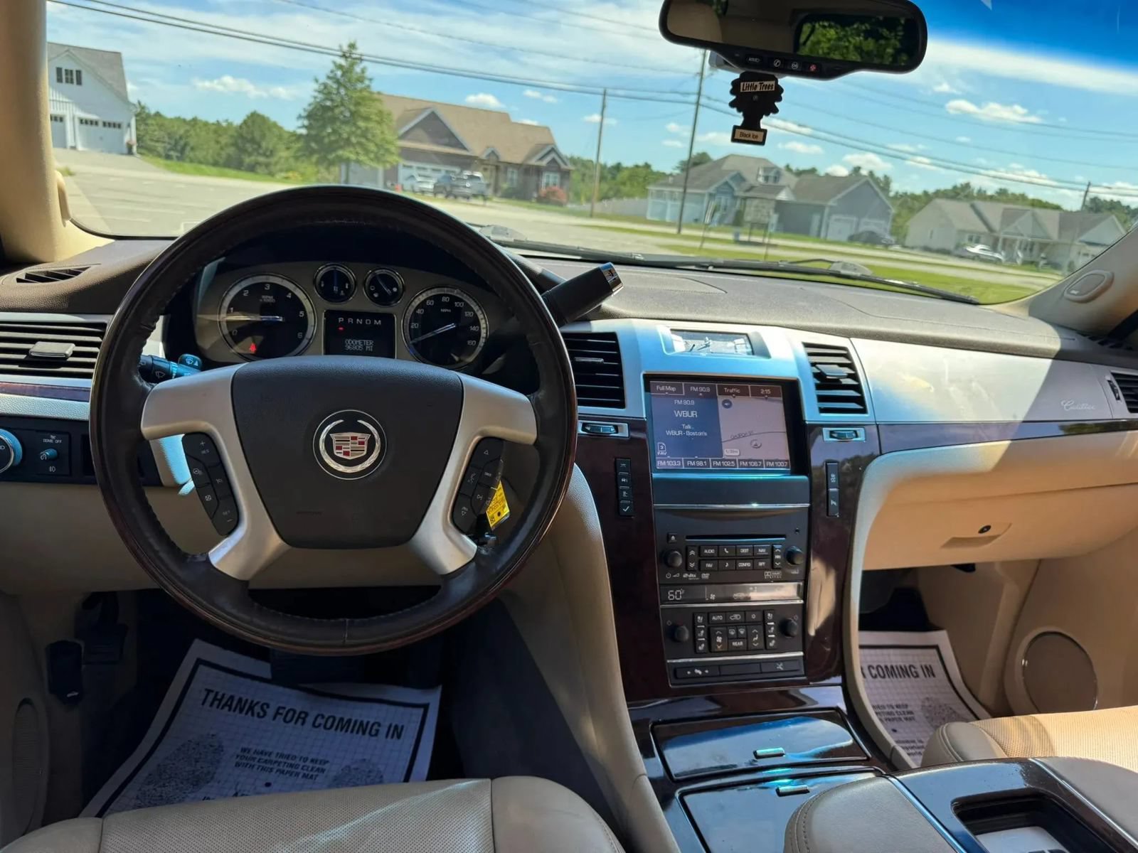 Used 2012 Cadillac Escalade Premium AWD/4WD image 36