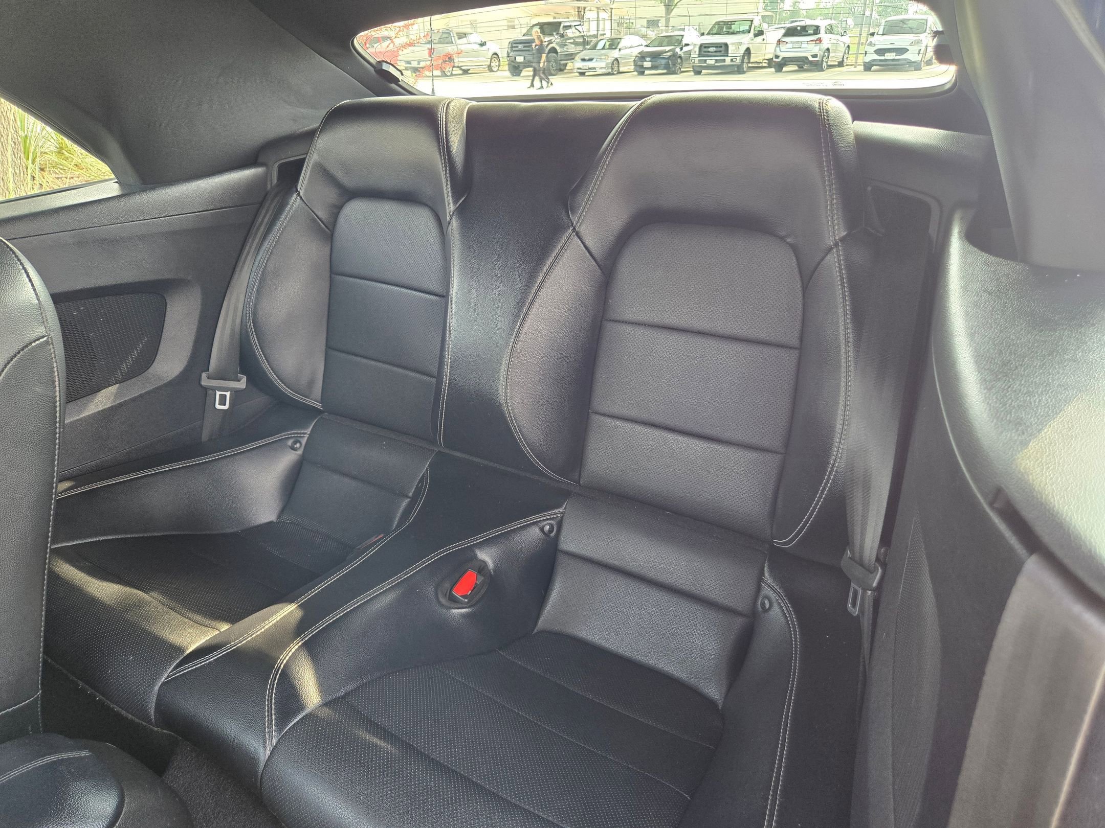 Used 2021 Ford Mustang Premium RWD image 21