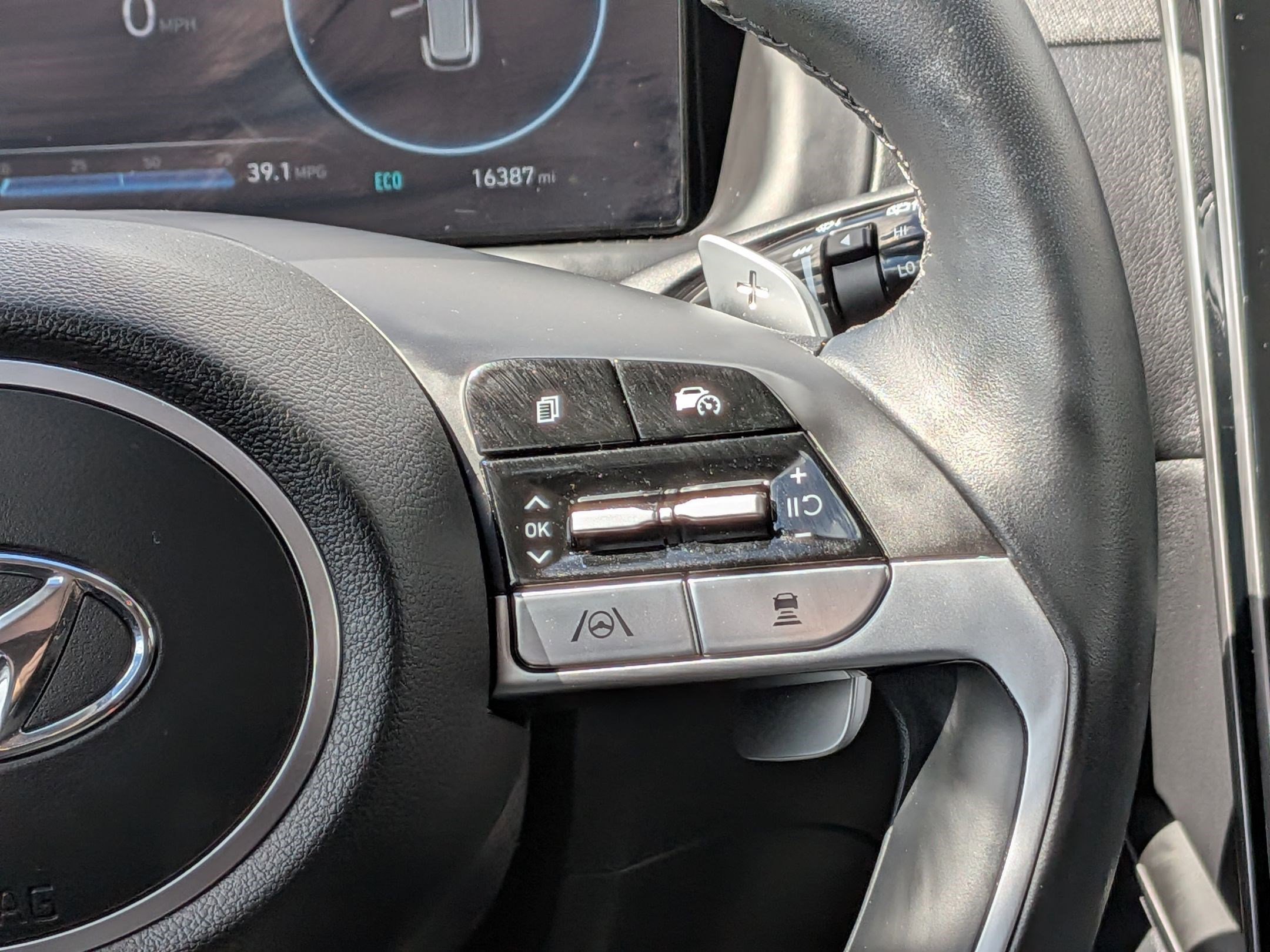 Used 2024 Hyundai Tucson Limited image 21