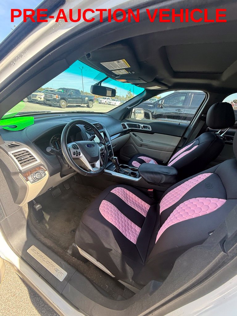 Used 2015 Ford Explorer Limited FWD image 9