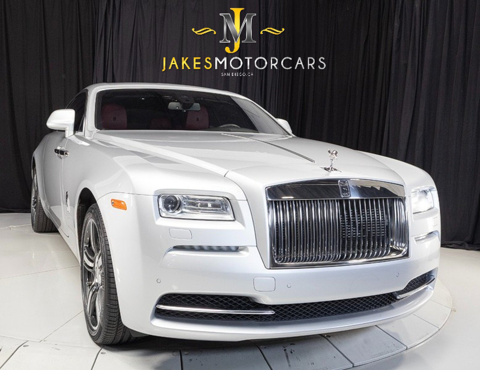 Used 2016 Rolls-Royce Wraith RWD image 17