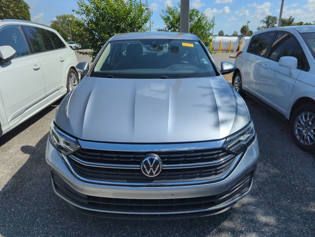 Used 2024 Volkswagen Jetta S FWD image 5
