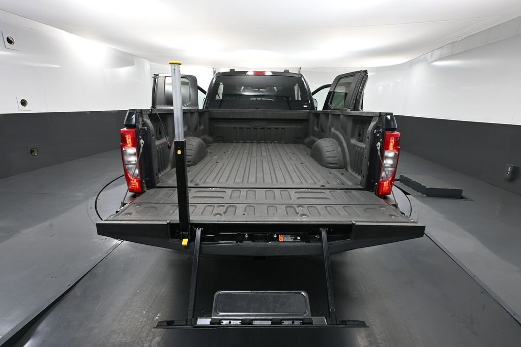Used 2022 Ford F350 XL w/ Power Equipment Group AWD/4WD image 37