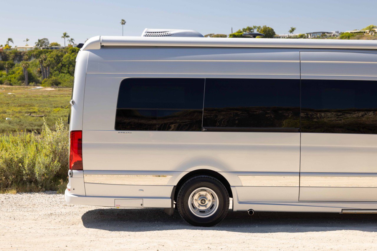 Used 2019 Mercedes-Benz Sprinter 170 image 29