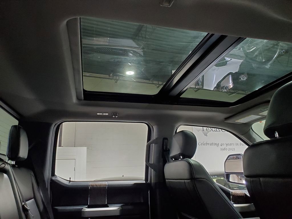 Used 2019 Ford F250 Lariat w/ Lariat Ultimate Package image 21