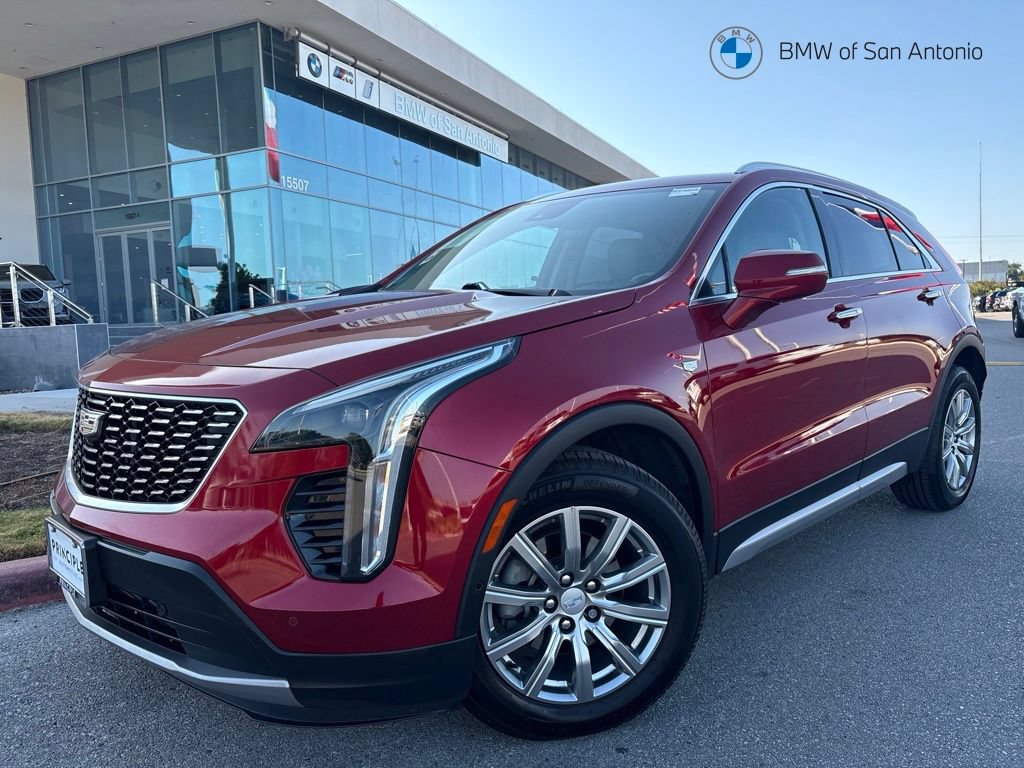 Used 2021 Cadillac XT4 Premium Luxury w/ Enhanced Visibility Package AWD/4WD image 1