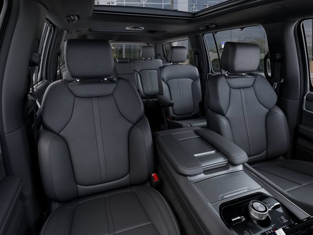 New 2026 Jeep Grand Wagoneer Limited AWD/4WD image 17